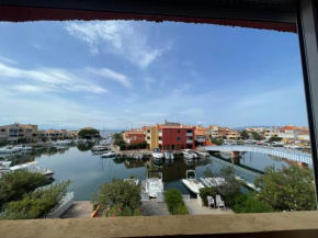 Appartement vue sur le port de Nautica